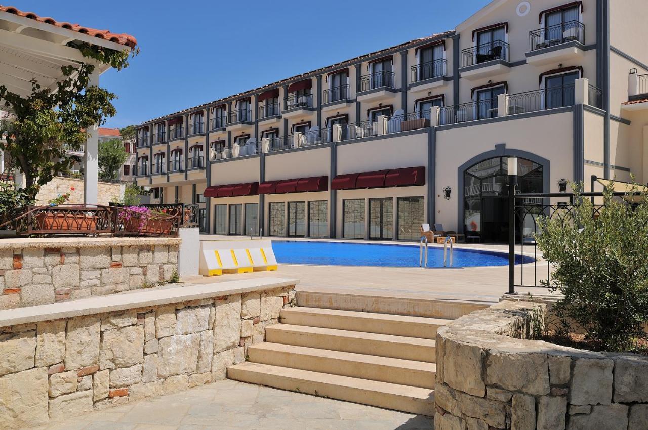 Le Ciel Hotels&Wellness Club Çeşme Exterior foto