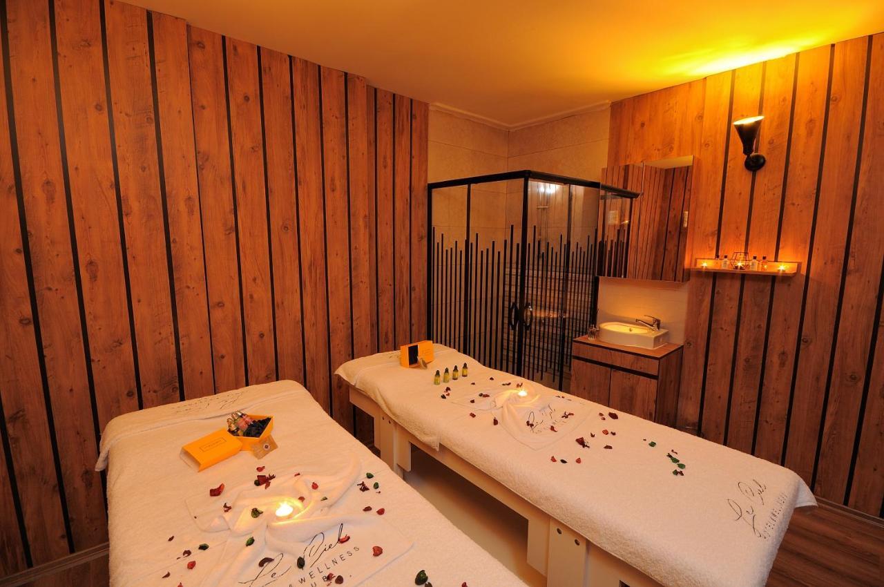 Le Ciel Hotels&Wellness Club Çeşme Exterior foto
